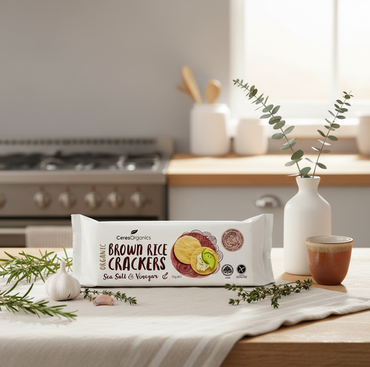 CERES ORG Brown Rice Crackers Sea Salt & Vinegar Optimo